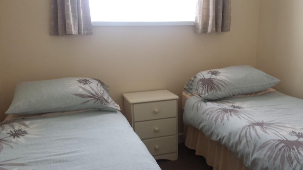 Holidays At Perran Sands Holiday Park Перънпорт Екстериор снимка