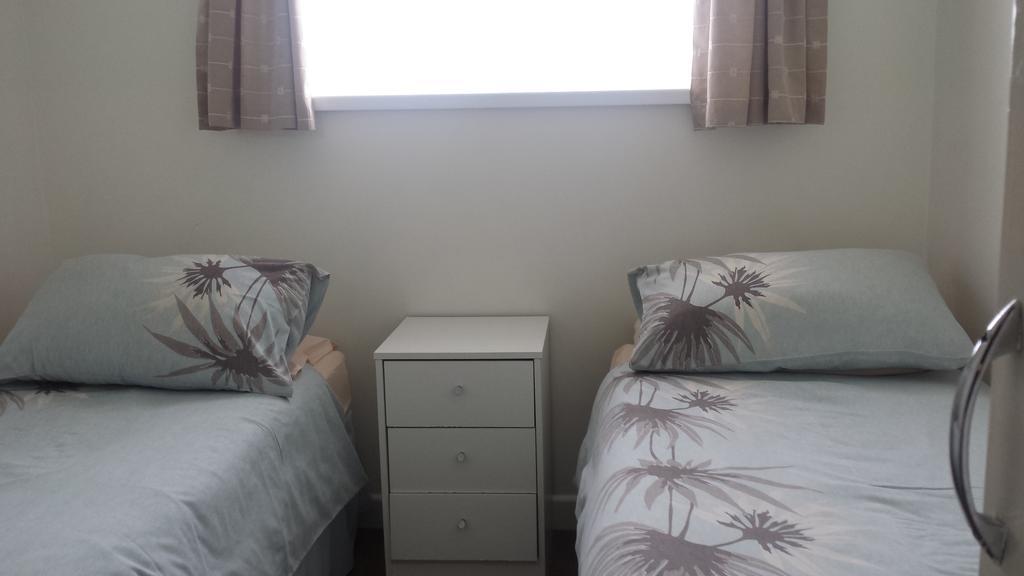 Holidays At Perran Sands Holiday Park Перънпорт Екстериор снимка