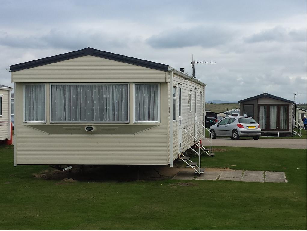 Holidays At Perran Sands Holiday Park Перънпорт Екстериор снимка
