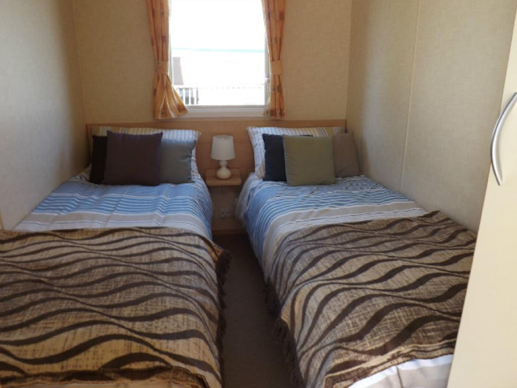 Holidays At Perran Sands Holiday Park Перънпорт Екстериор снимка