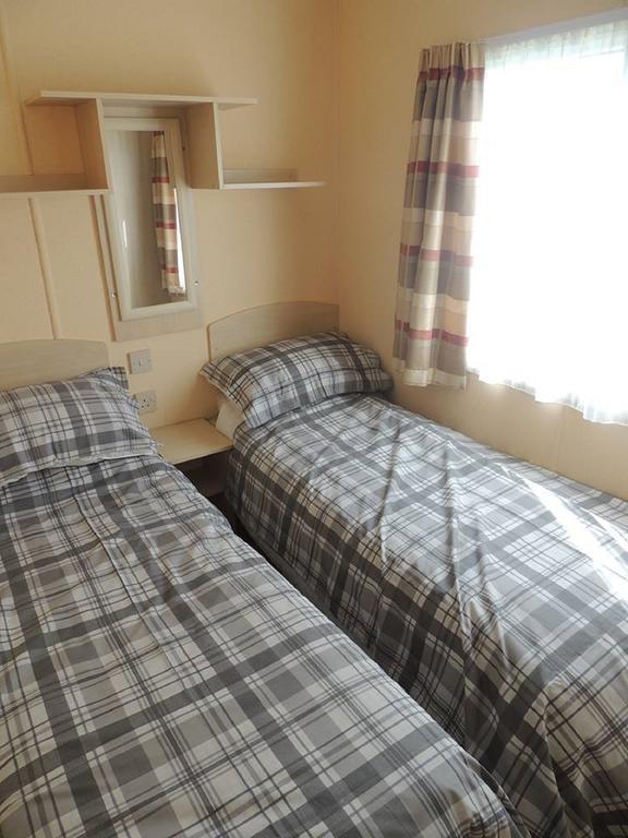 Holidays At Perran Sands Holiday Park Перънпорт Екстериор снимка